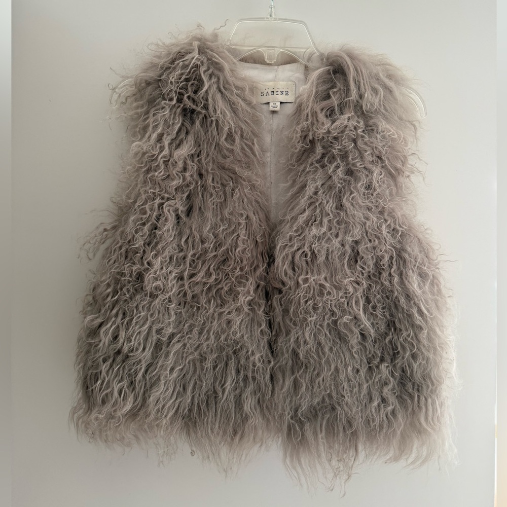 Grey Real Long-Haired Fur Coat (Sleeveless) - MINT CONDITION